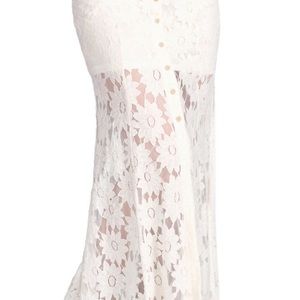 California Moonrise Lace Maxi Skirt, EUC